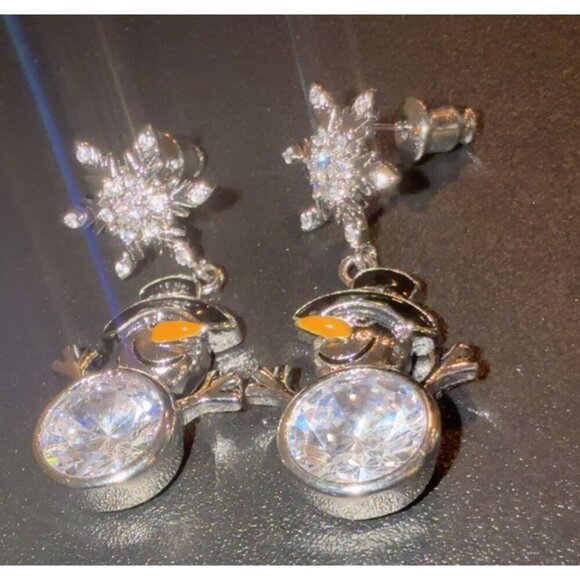Snowman and Snowflake Drop Earrings - Picture 3 of 7